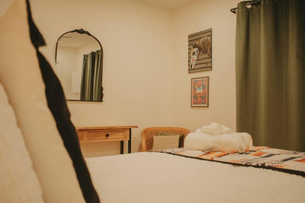 Prickly Pear At Cactus Flower-Hot Tub-Pet Friendly-No Pet Fees! Albuquerque Exterior photo