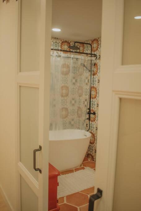 Prickly Pear At Cactus Flower-Hot Tub-Pet Friendly-No Pet Fees! Albuquerque Exterior photo